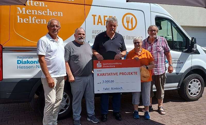 Spendenaktion der Sparkassenstiftung Starkenburg für die Tafel Rimbach