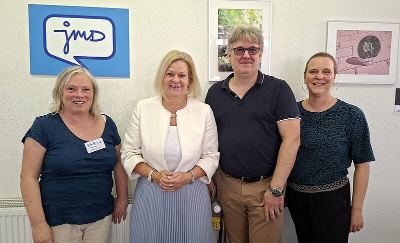 Nancy Faeser zu Besuch beim JMD in Hofheim
